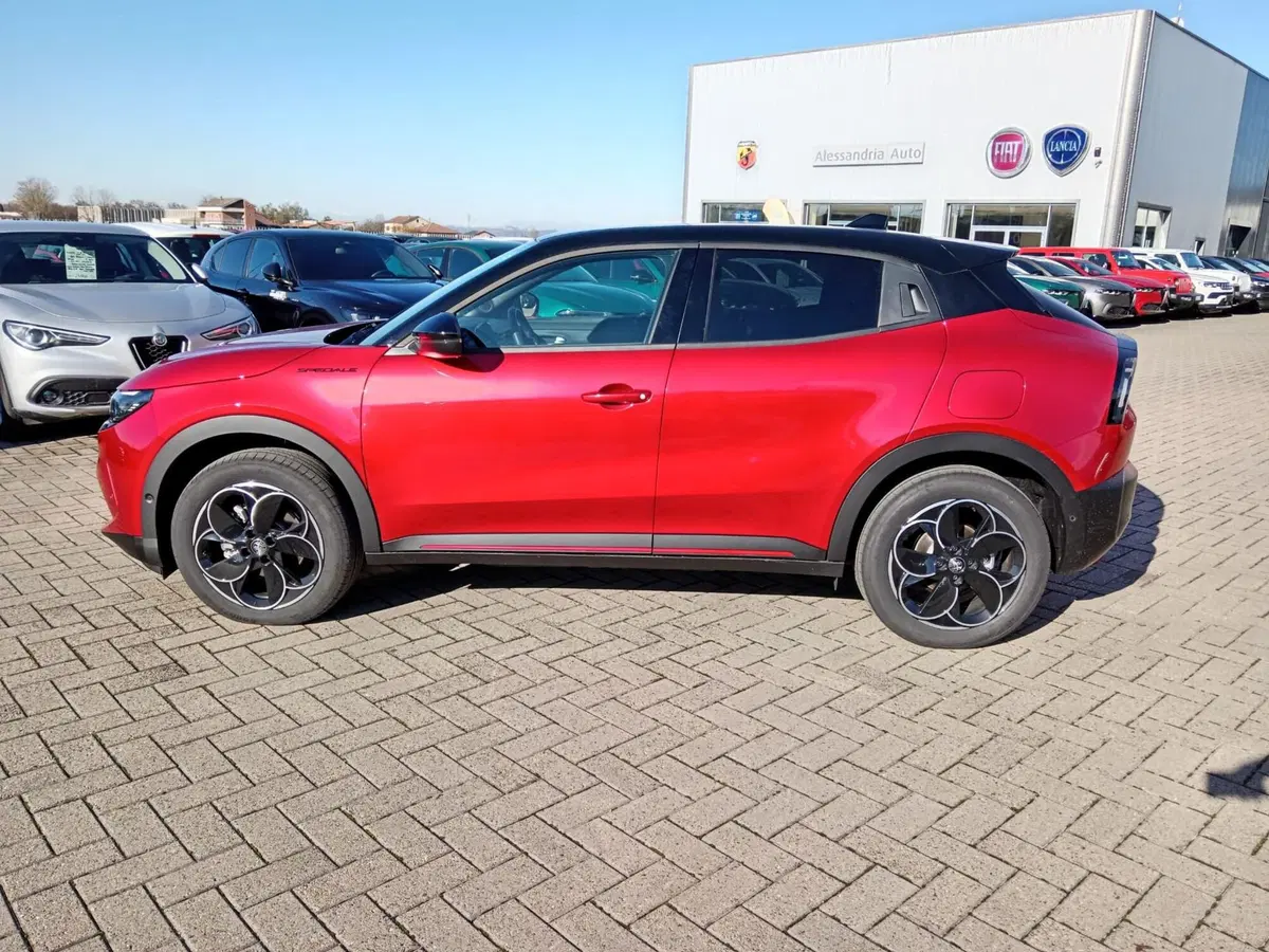 Alfa Romeo Junior nuova a Alessandria (9)