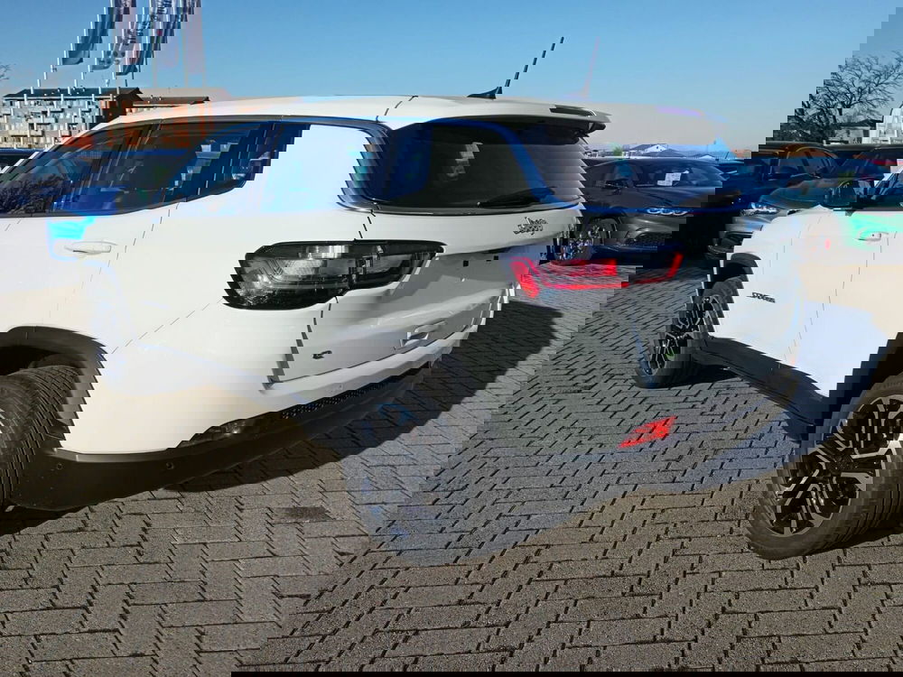 Jeep Compass nuova a Alessandria (8)