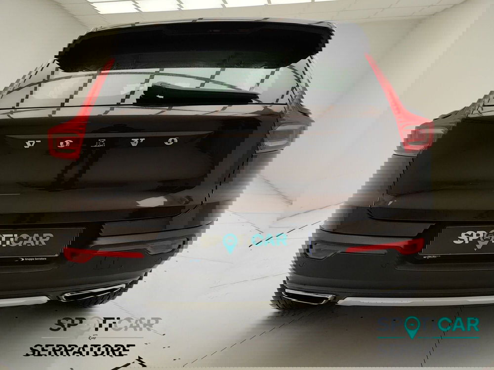 Volvo XC40 usata a Como (5)