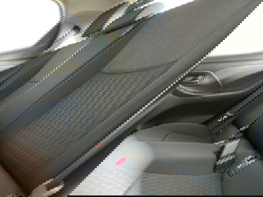 Toyota Yaris usata a Sondrio (12)