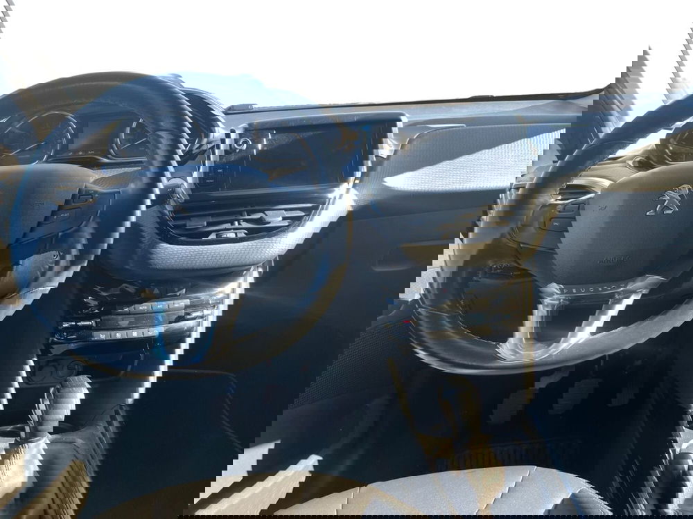 Peugeot 2008 usata a Modena (10)