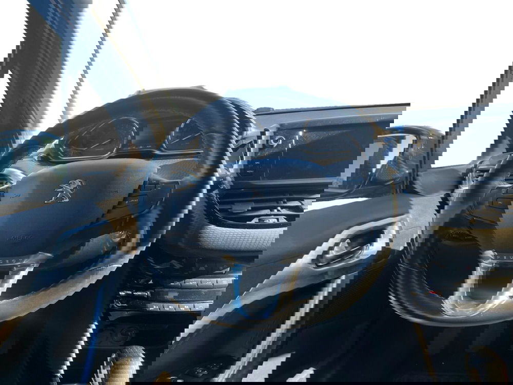 Peugeot 2008 usata a Modena (12)