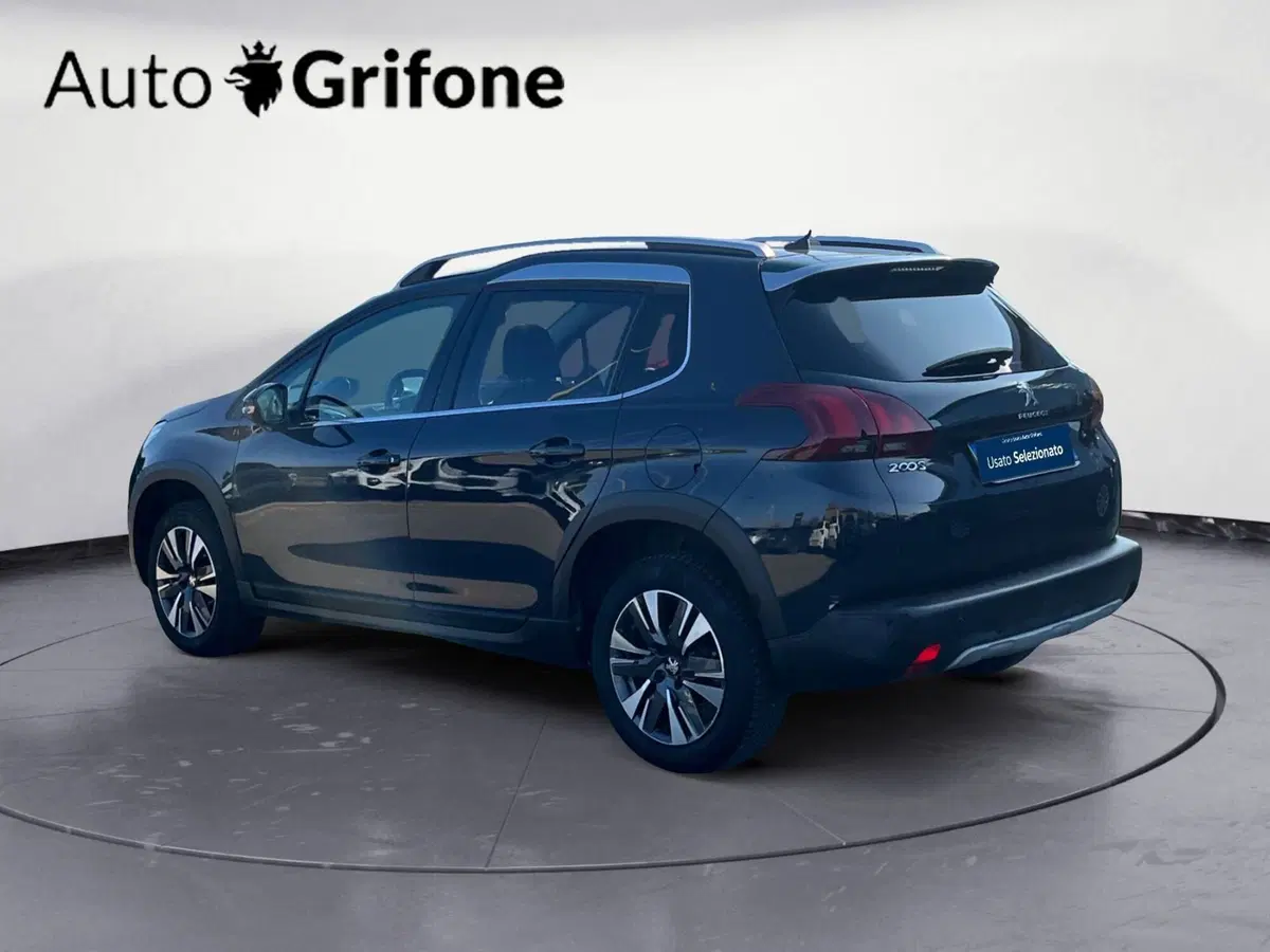Peugeot 2008 usata a Modena (3)