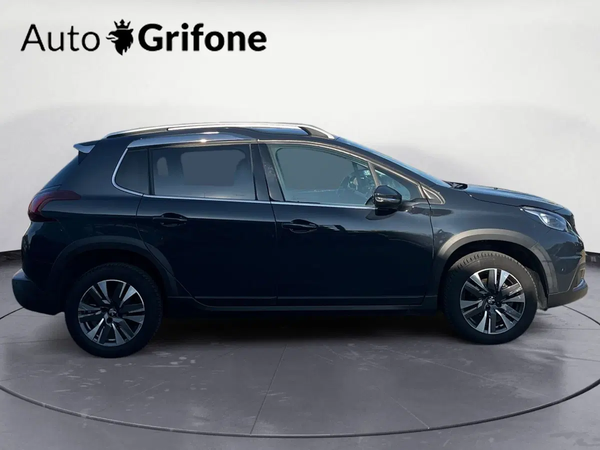 Peugeot 2008 usata a Modena (6)
