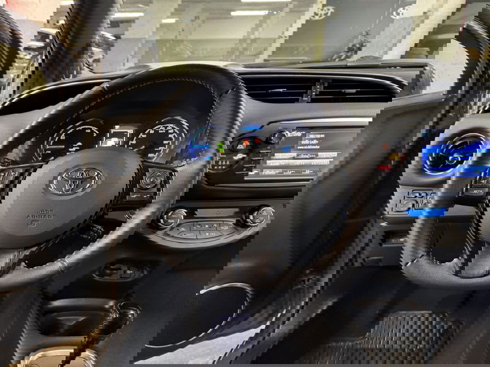 Toyota Yaris usata a Como (7)