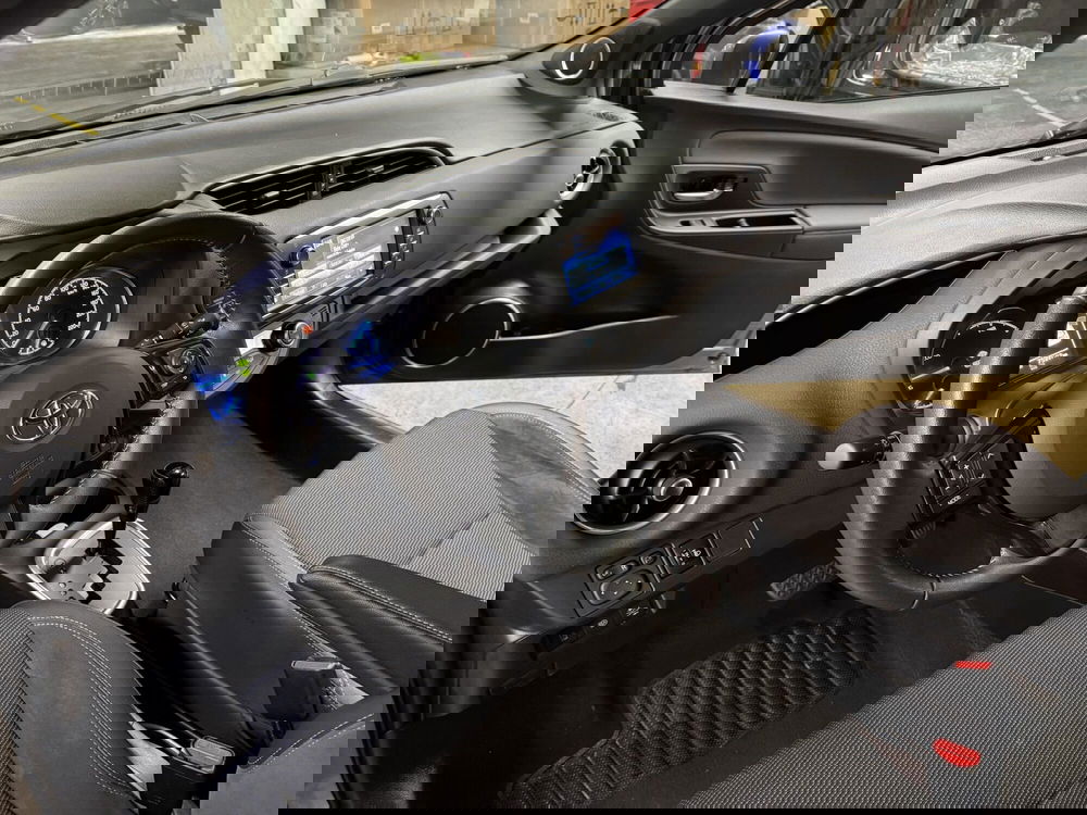 Toyota Yaris usata a Como (8)