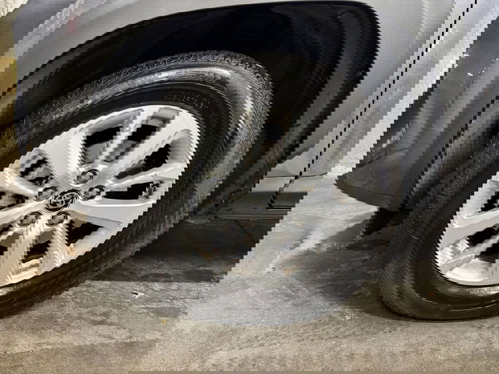 Toyota Yaris Cross usata a Como (12)