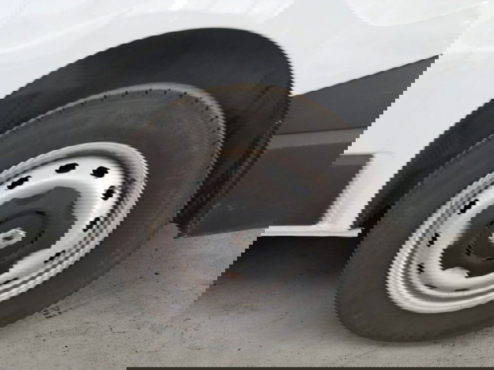 Renault Trafic Furgone usata a Salerno (17)