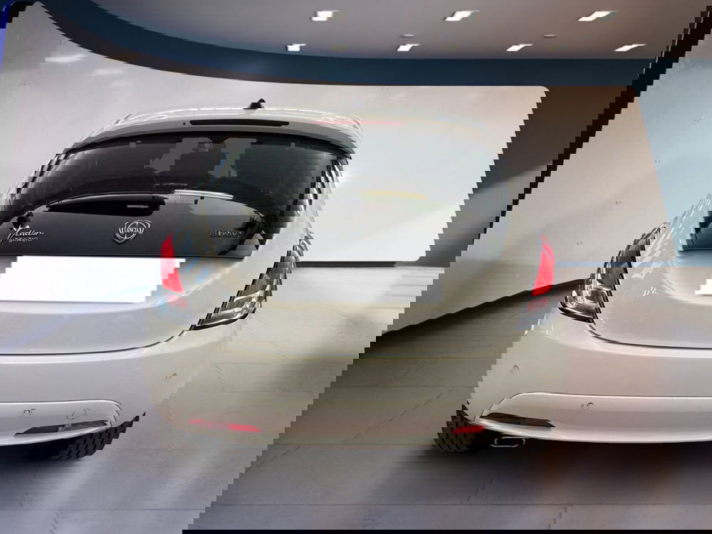 Lancia Ypsilon usata a Torino (6)