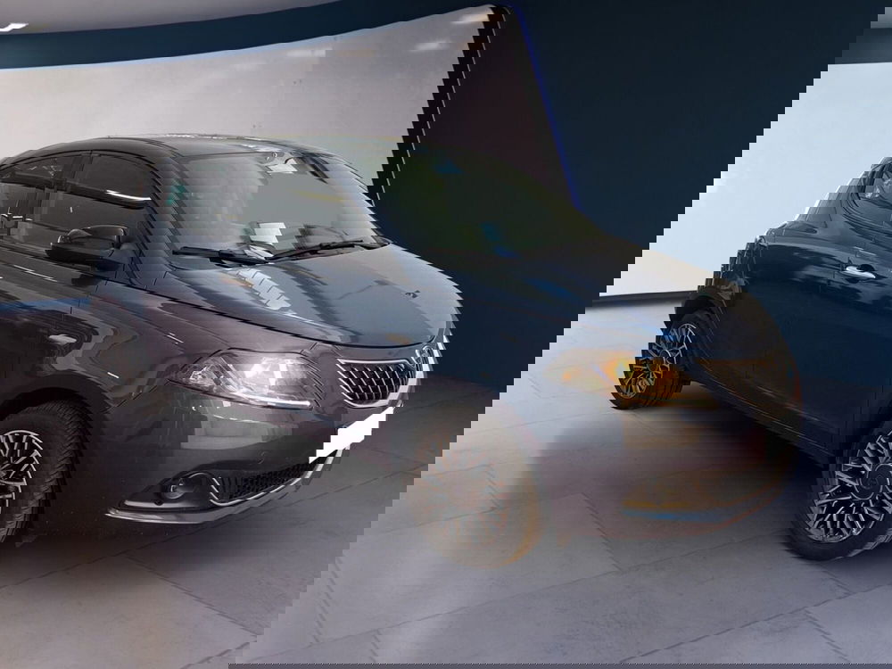 Lancia Ypsilon usata a Torino (3)