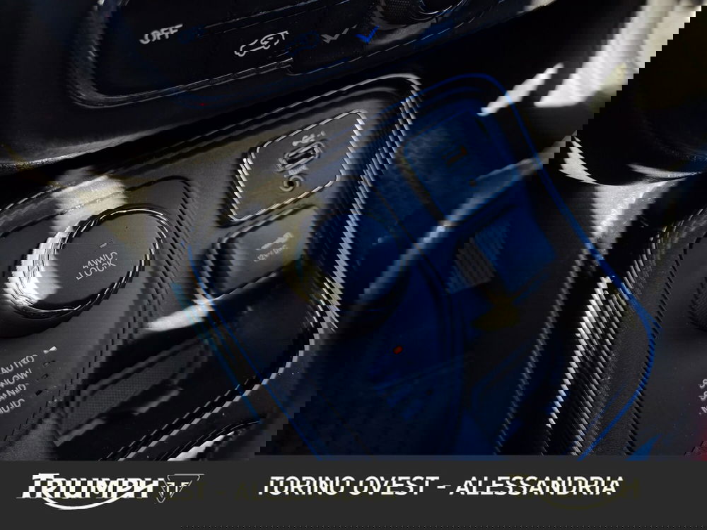 Jeep Compass usata a Genova (18)