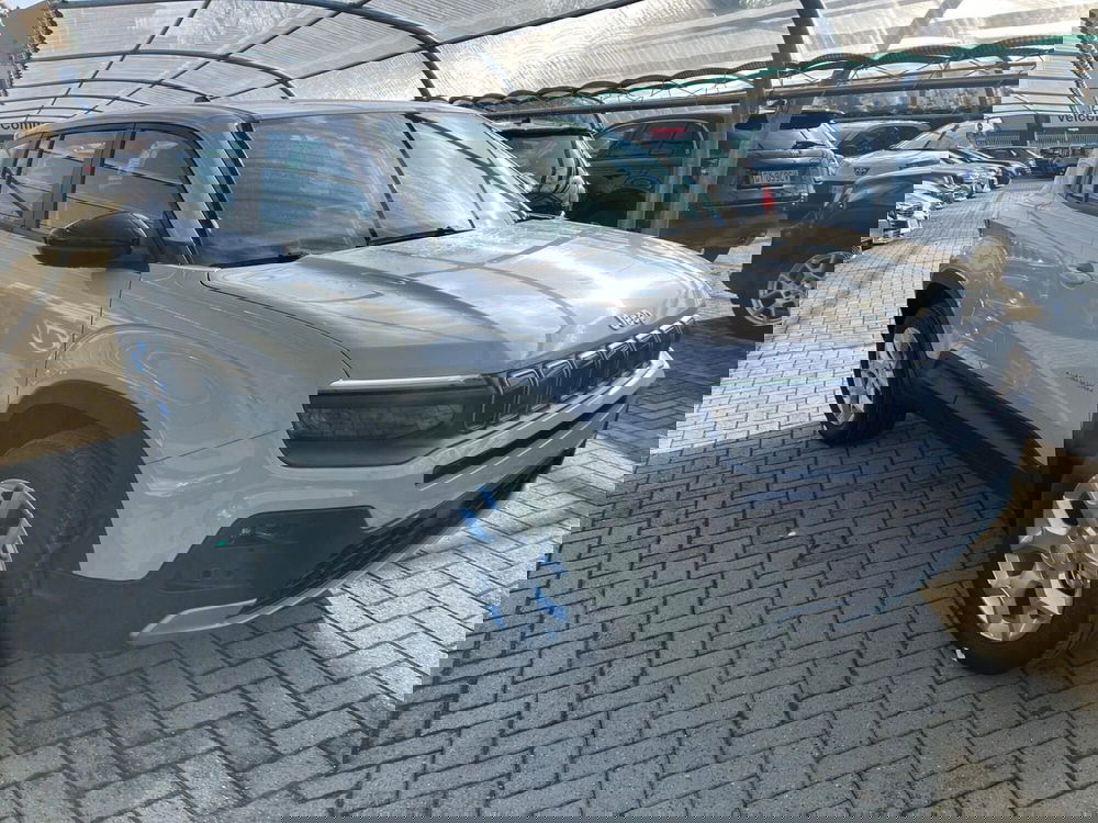 Jeep Avenger nuova a Milano (3)