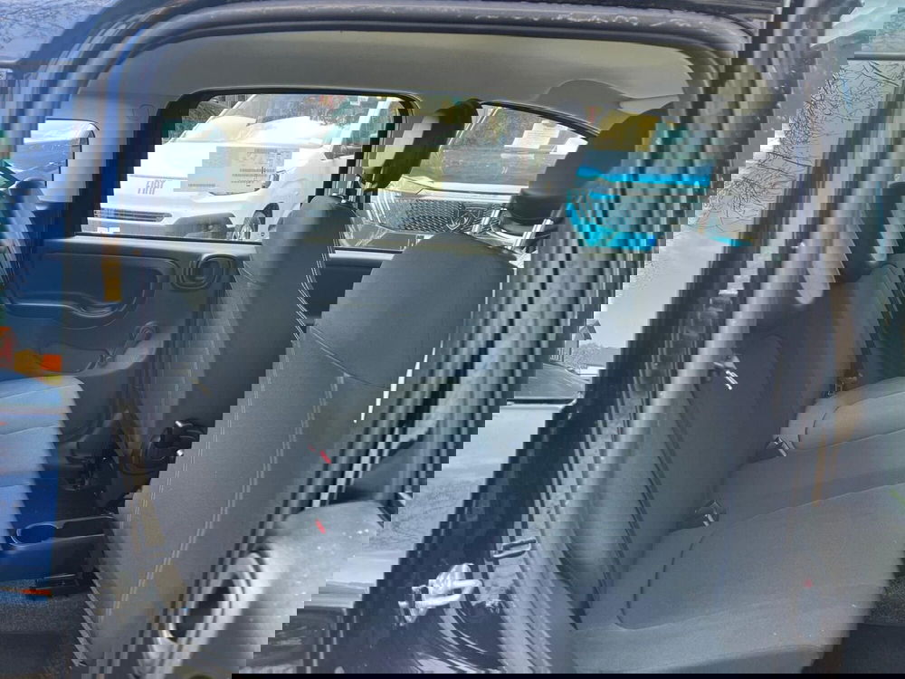 Fiat Panda Cross nuova a Milano (14)