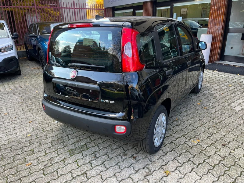 Fiat Panda Cross nuova a Milano (6)