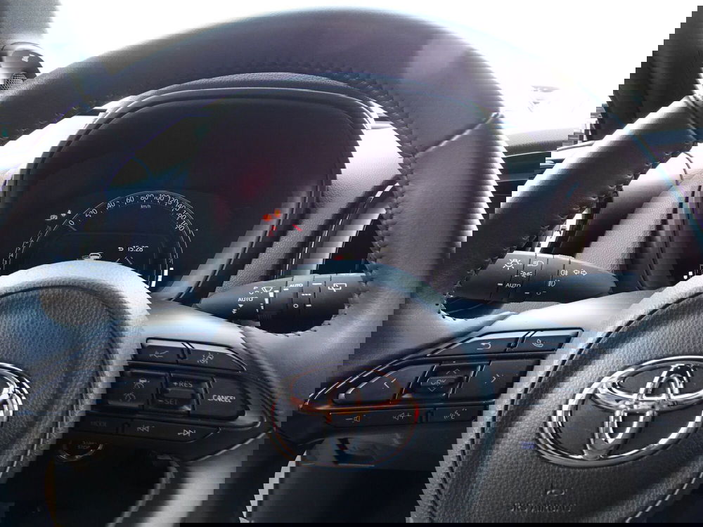 Toyota Aygo X usata a Treviso (14)