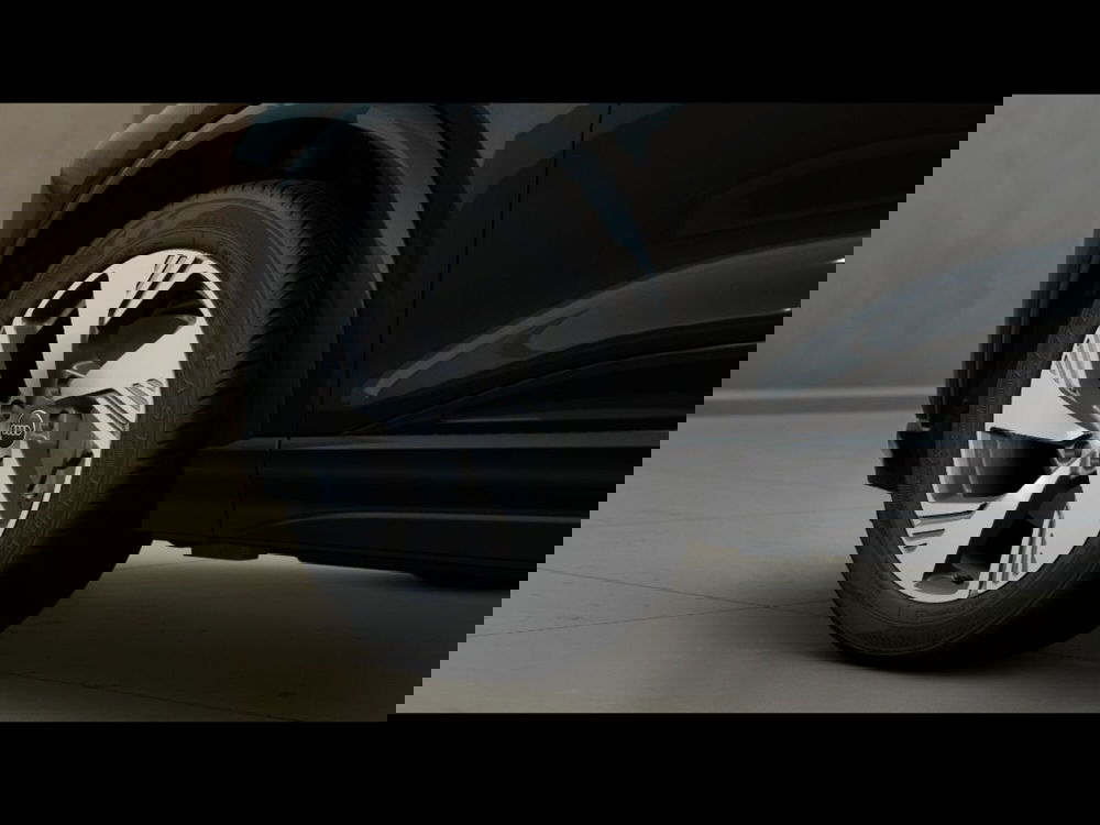 Audi Q6 nuova a Livorno (7)