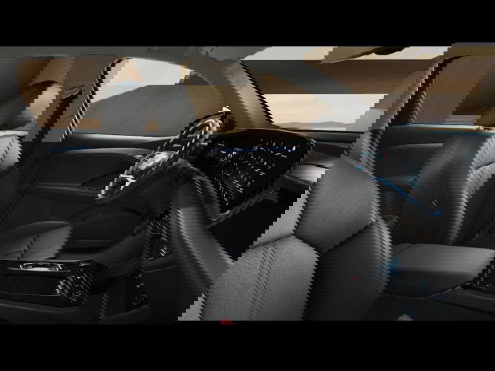 Audi Q6 nuova a Livorno (9)