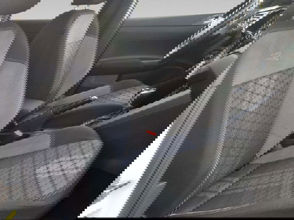 Volkswagen Taigo usata a Livorno (12)