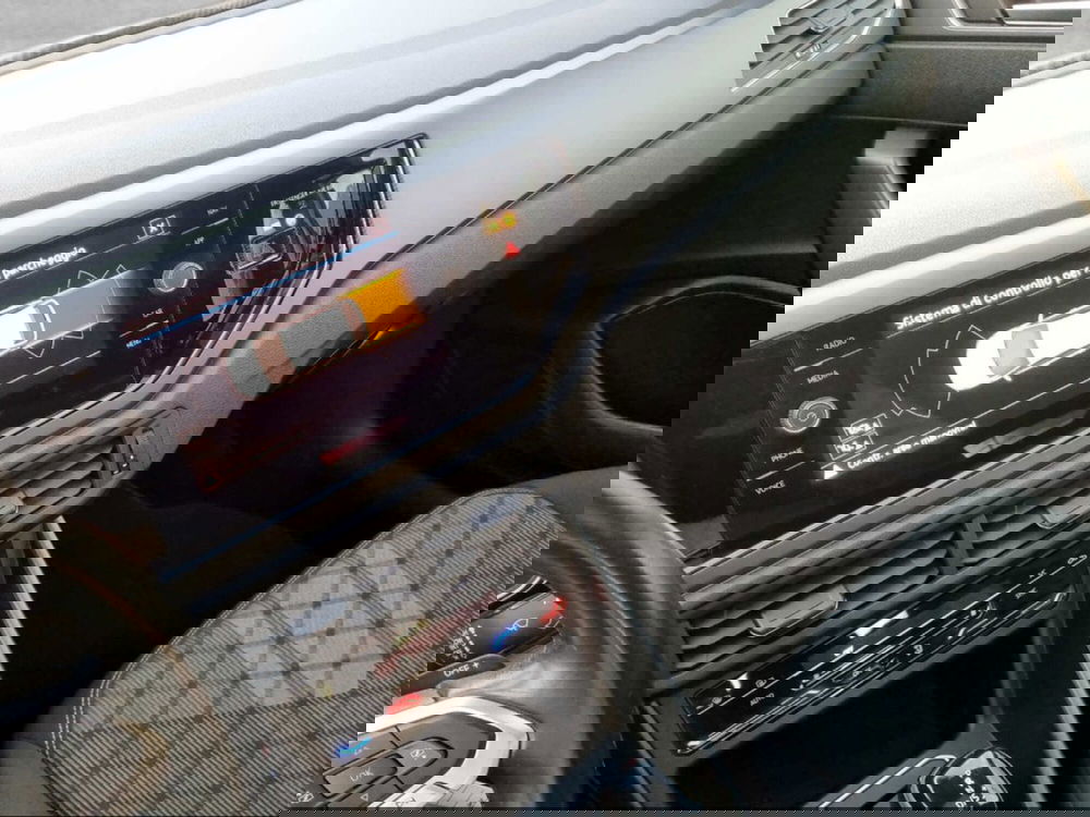 Volkswagen Taigo usata a Livorno (14)