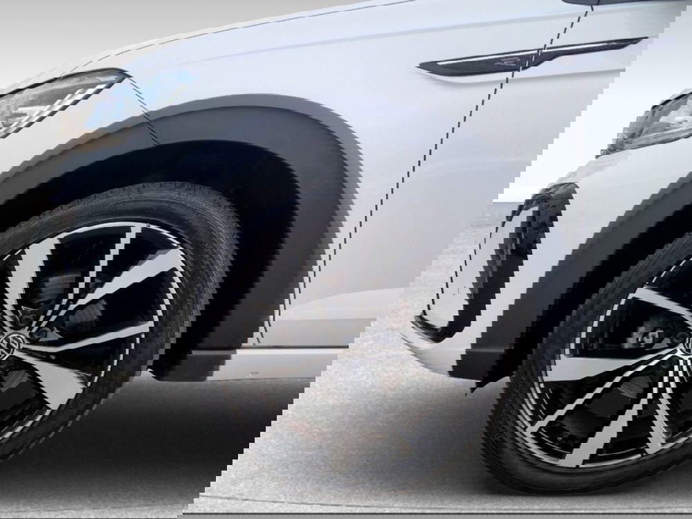 Volkswagen Taigo usata a Livorno (16)