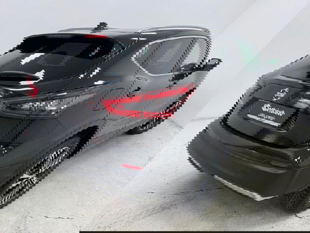 Nissan Qashqai usata a Como (2)