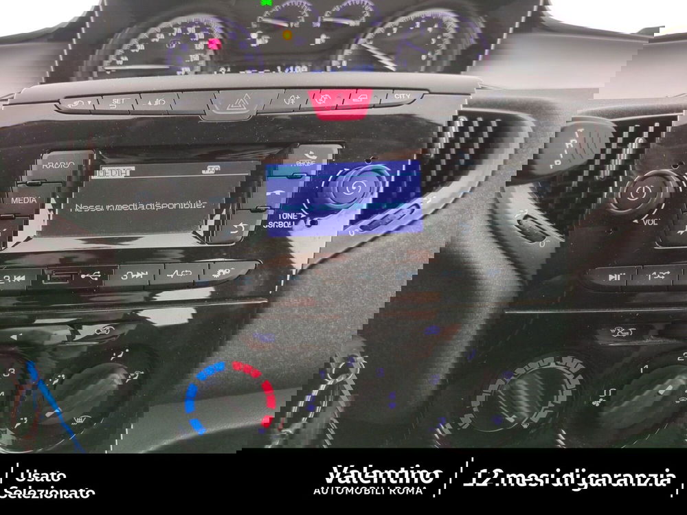 Lancia Ypsilon usata a Roma (11)