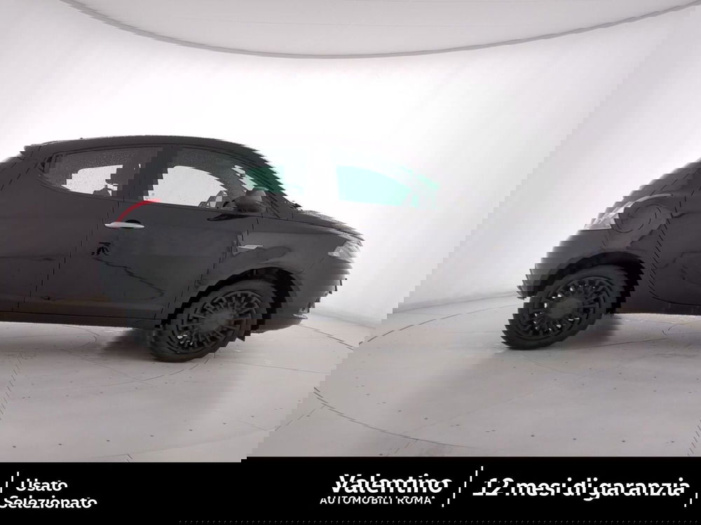 Lancia Ypsilon usata a Roma (2)