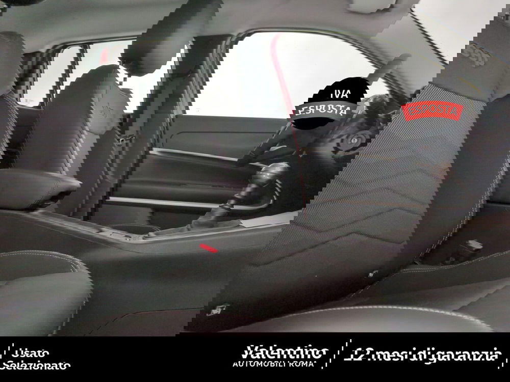 Jeep Avenger usata a Roma (13)