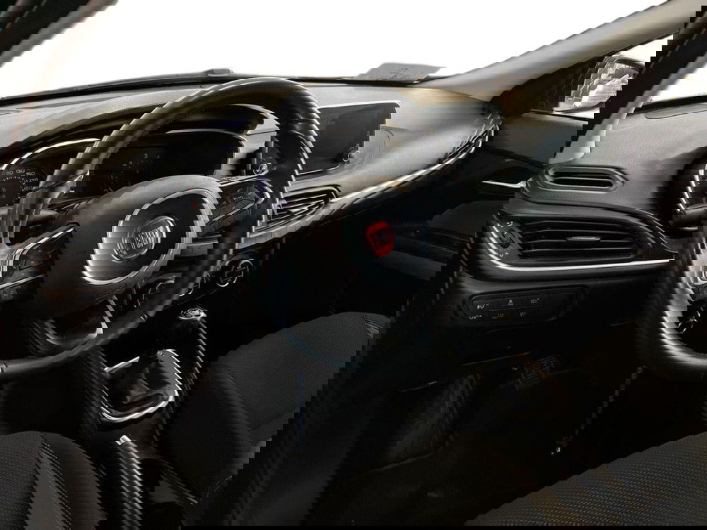 Fiat Tipo Station Wagon usata a Bari (10)