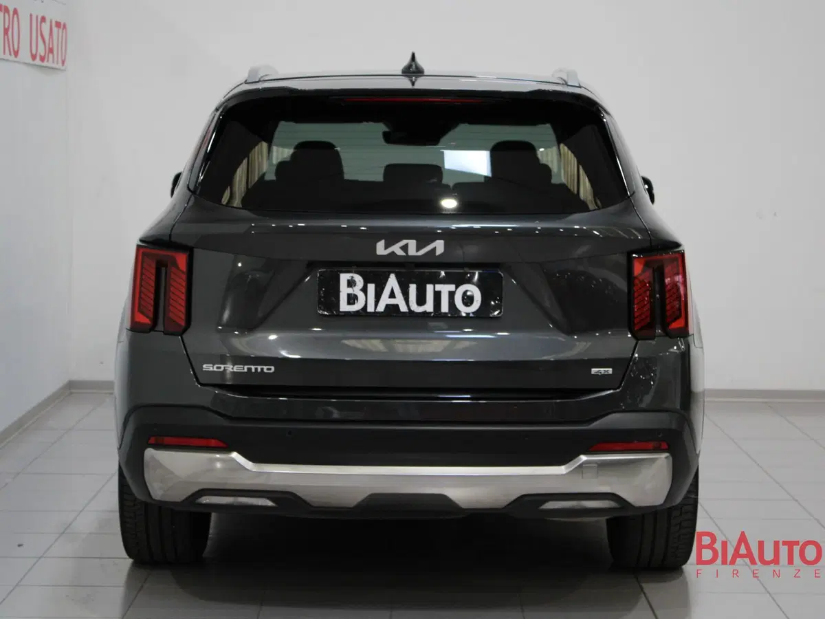 Kia Sorento usata a Firenze (4)