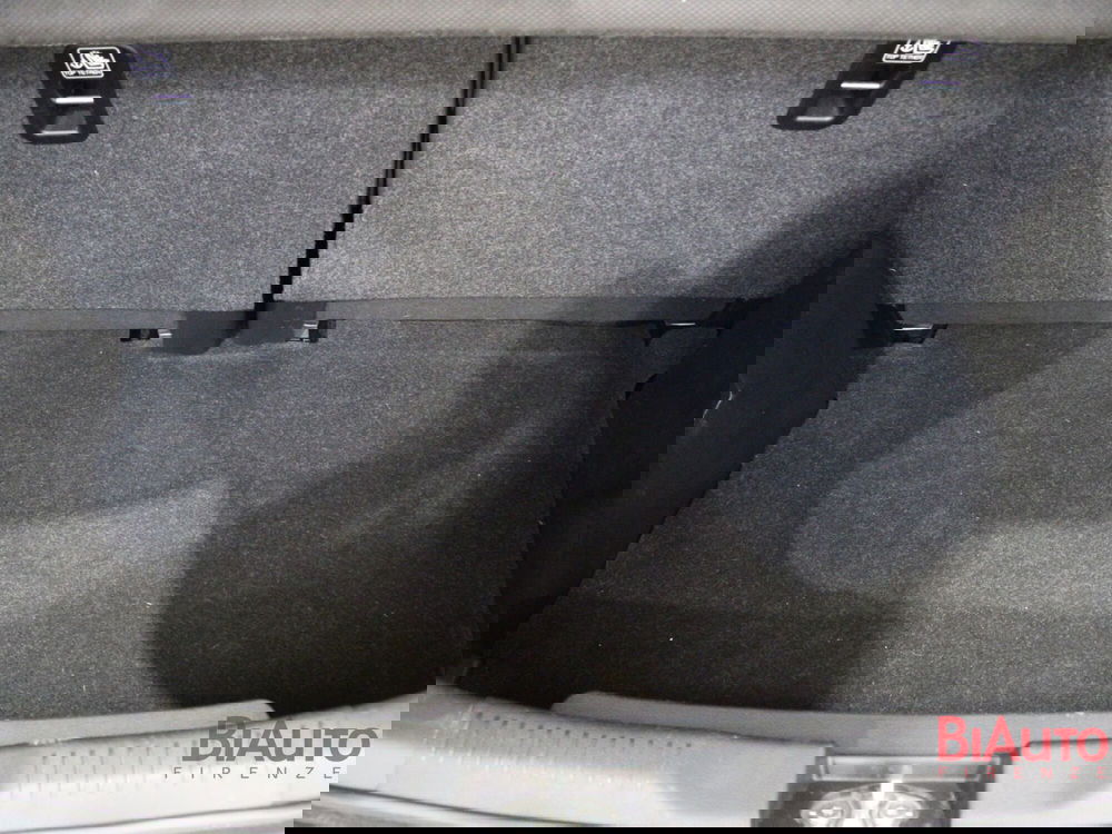Suzuki Ignis usata a Firenze (8)