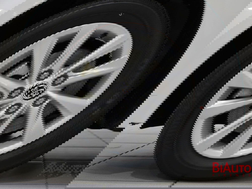 Toyota Corolla Touring Sports nuova a Firenze (17)