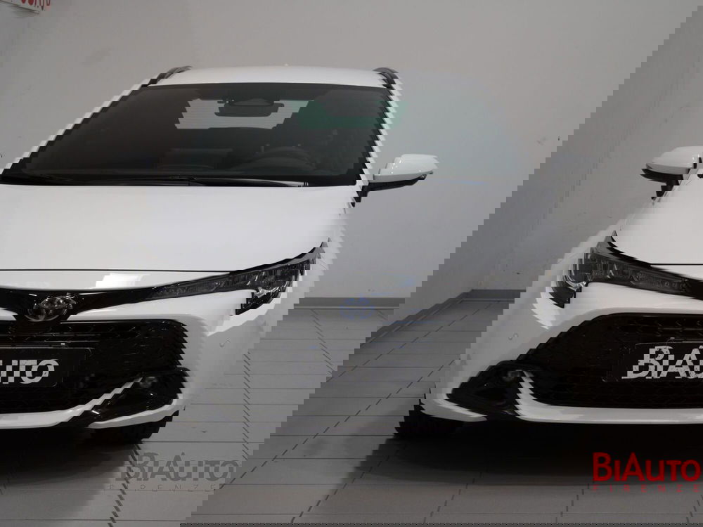 Toyota Corolla Touring Sports nuova a Firenze (3)