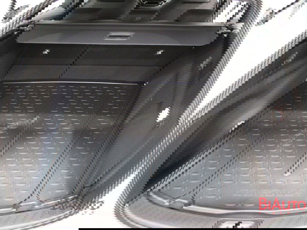 Toyota Corolla Touring Sports nuova a Firenze (8)