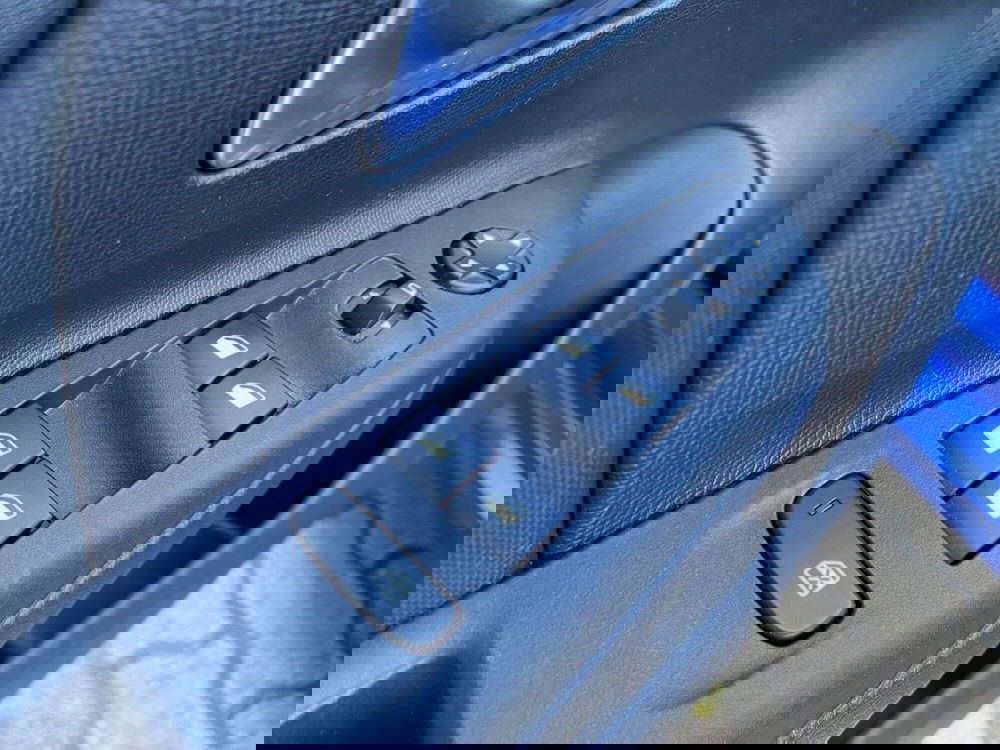 Opel Corsa usata a Bari (11)