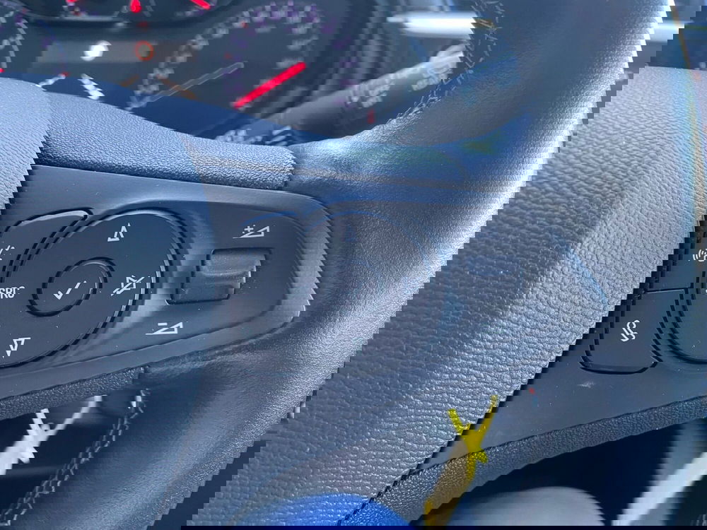 Opel Corsa usata a Bari (20)