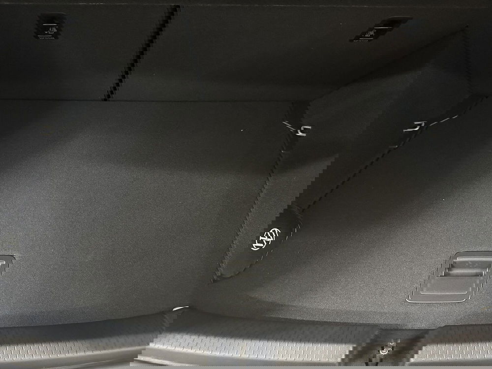 Volkswagen Polo nuova a Padova (14)