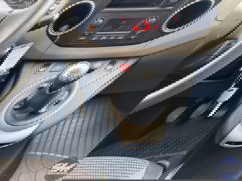 Peugeot Partner usata a Siena (15)