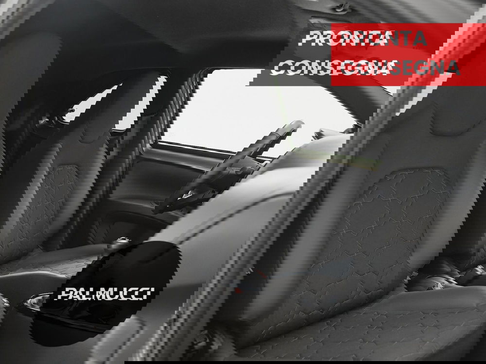 Toyota Aygo X usata a Prato (12)