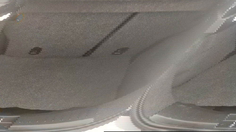 Lancia Ypsilon usata a Avellino (11)