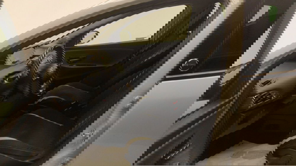 Lancia Ypsilon usata a Avellino (14)