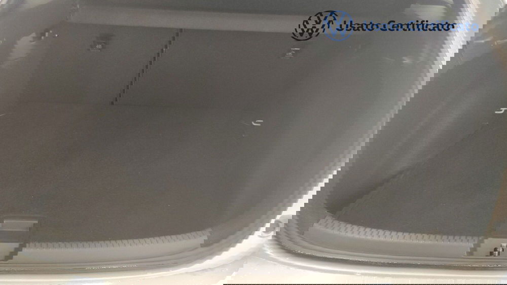 Volkswagen Taigo usata a Avellino (16)