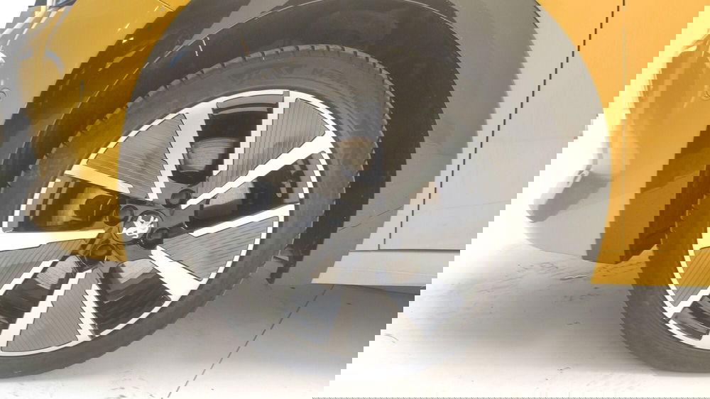 Peugeot 208 usata a Avellino (11)