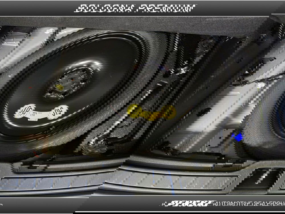 Volvo XC40 usata a Bologna (12)