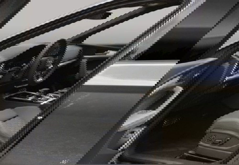 Audi Q5 Sportback nuova a Palermo (5)