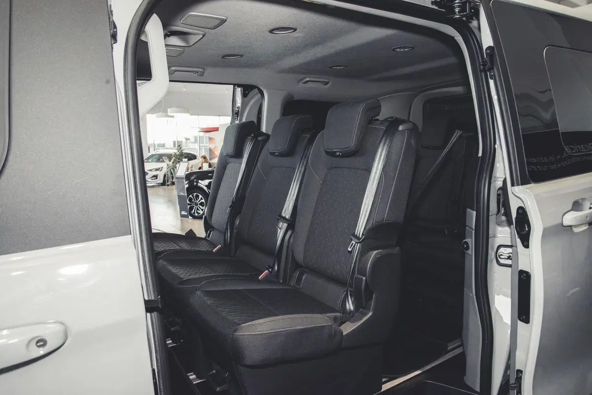 Ford Tourneo Custom usata a Vercelli (11)