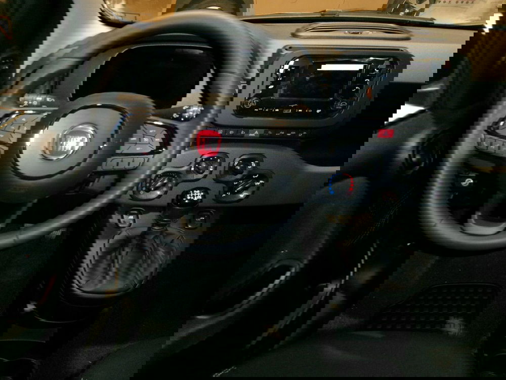 Fiat Panda Cross nuova a Venezia (9)