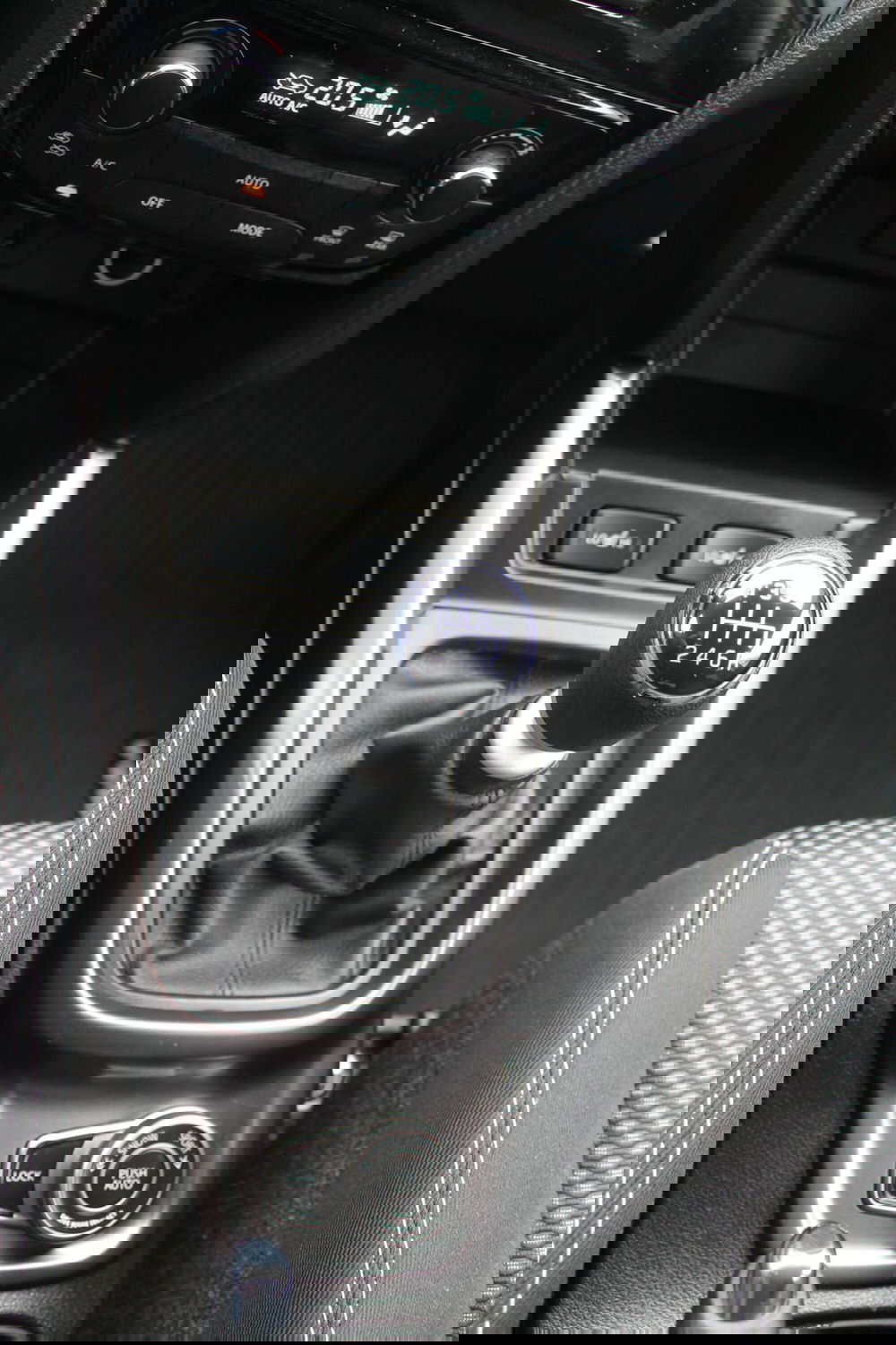 Suzuki Vitara usata a Cuneo (13)