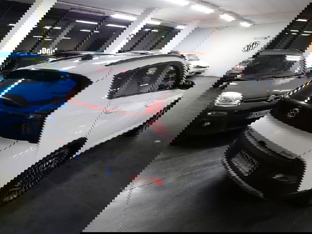 Hyundai Bayon usata a Lucca (4)