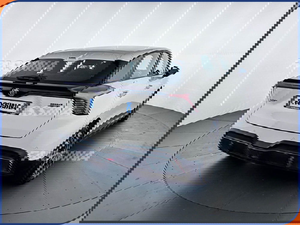 Mg MG4 usata a Milano (6)